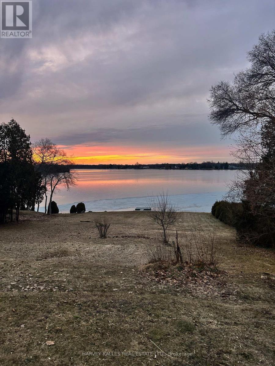 8 Oak Drive, Puslinch, Ontario  N0B 2J0 - Photo 48 - X12478056