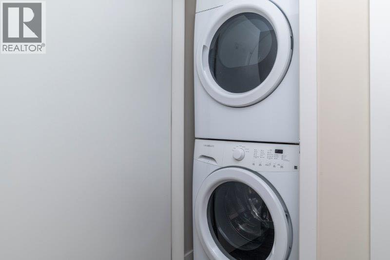 1503, 519 Riverfront Avenue SE, Calgary, Alberta  T2G 1K7 - Photo 12 - A2298438