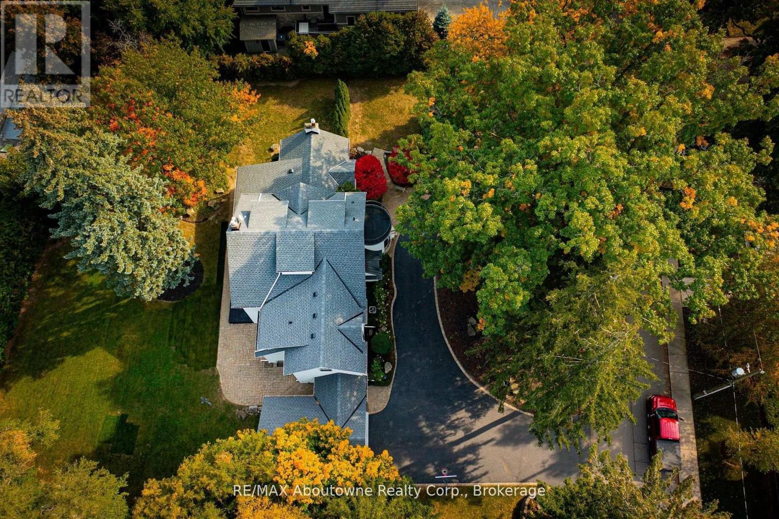 317 Gloucester Avenue, Oakville, Ontario  L6J 3W8 - Photo 39 - W12957746