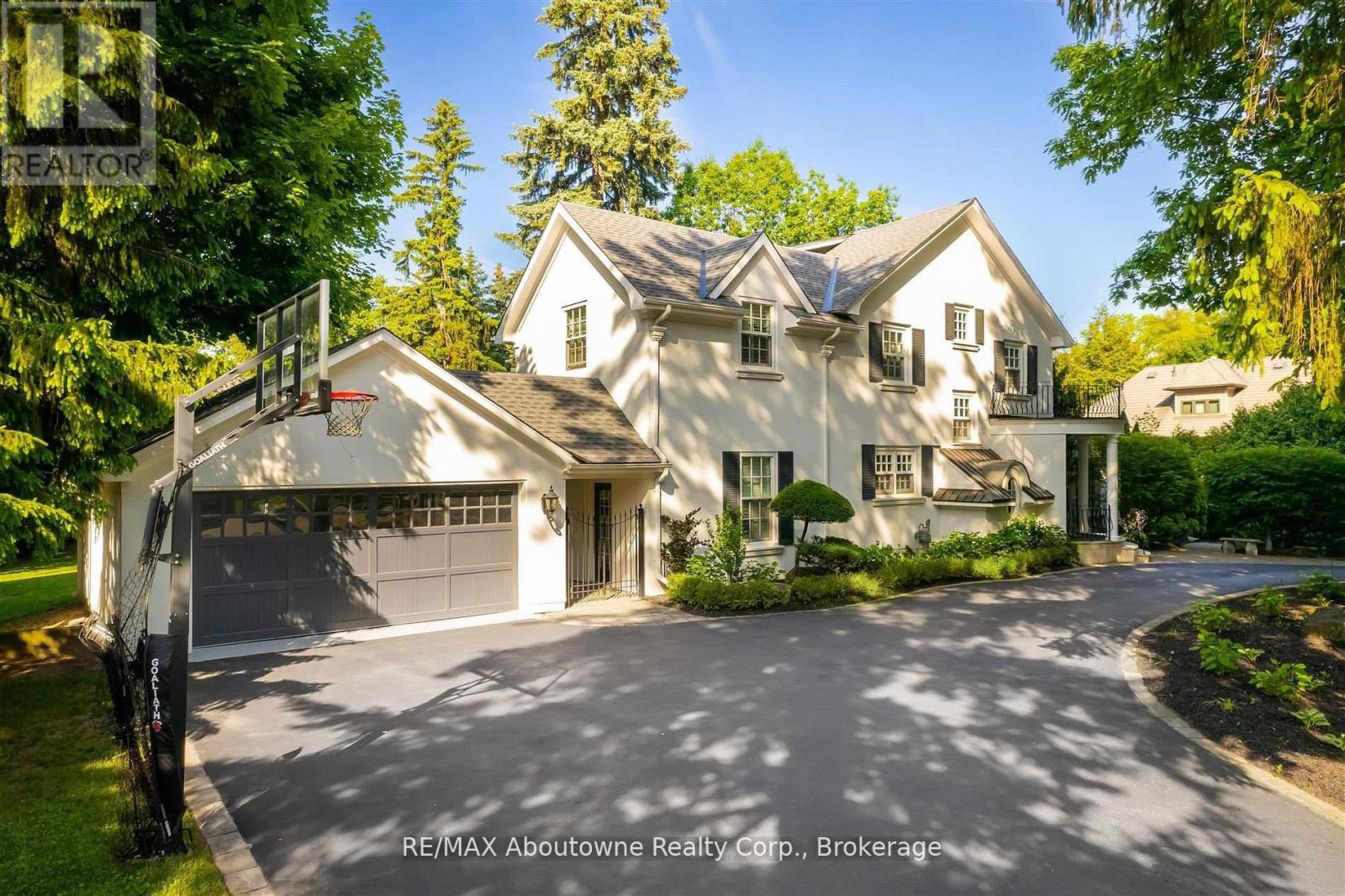 317 Gloucester Avenue, Oakville, Ontario  L6J 3W8 - Photo 5 - W12957746