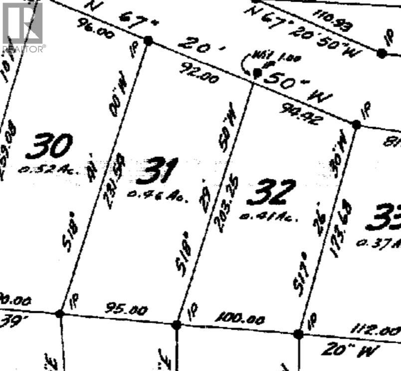 2401 Vickers Trail, Anglemont, British Columbia  V0E 1M8 - Photo 3 - 10378569