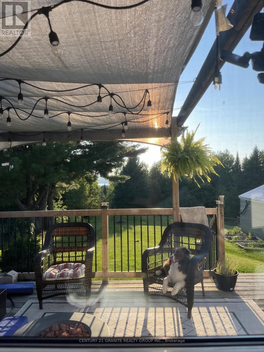 80 Paradise Road, South Algonquin, Ontario  K0J 2M0 - Photo 37 - X12957736