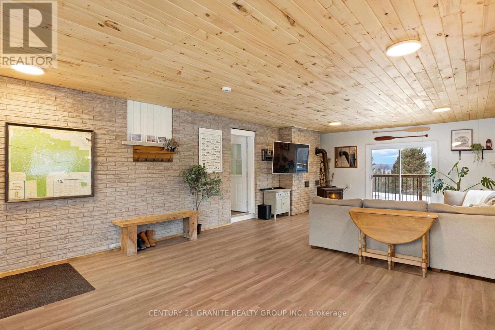 80 Paradise Road, South Algonquin, Ontario  K0J 2M0 - Photo 7 - X12957736