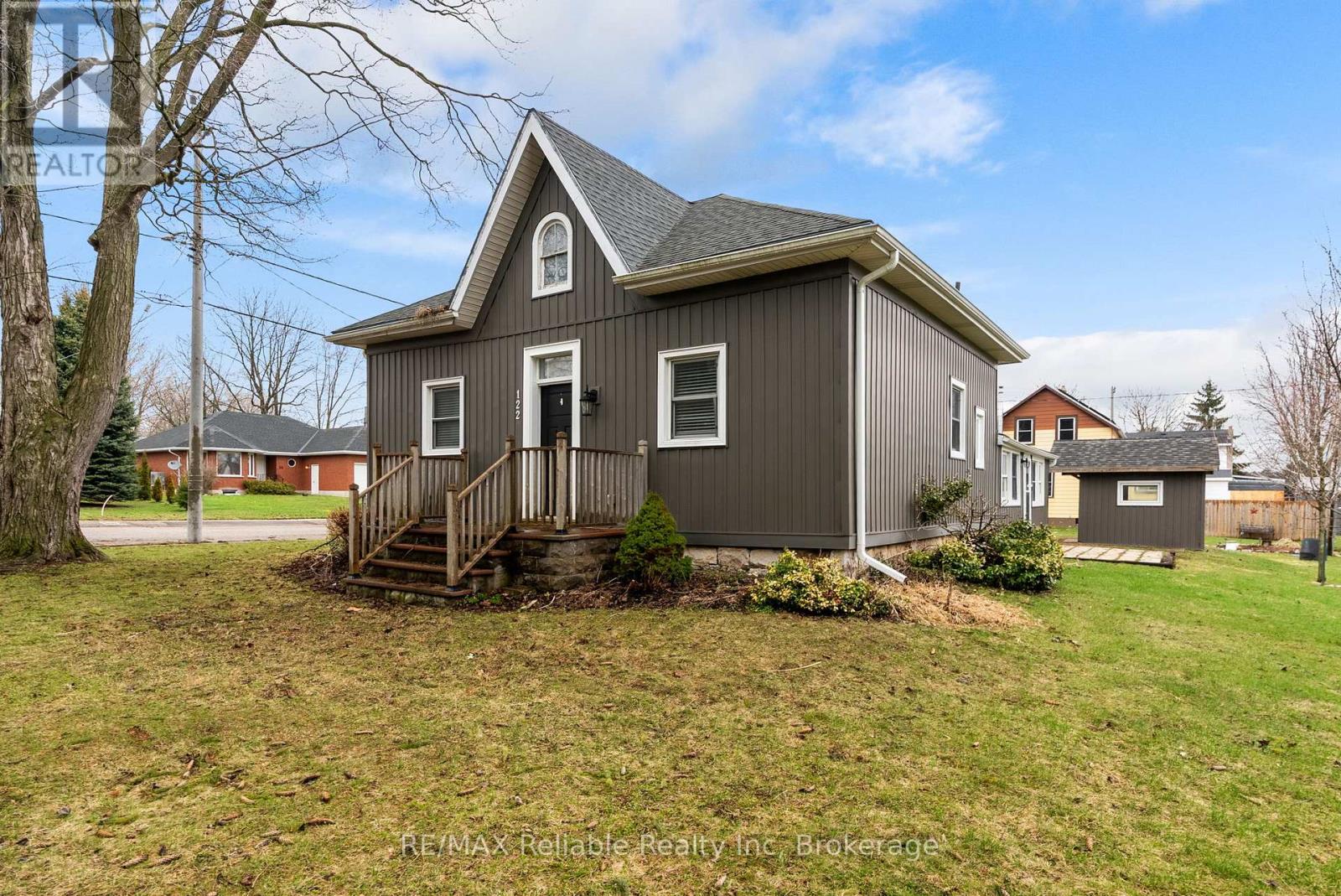 122 VICTORIA STREET, Huron East, Ontario