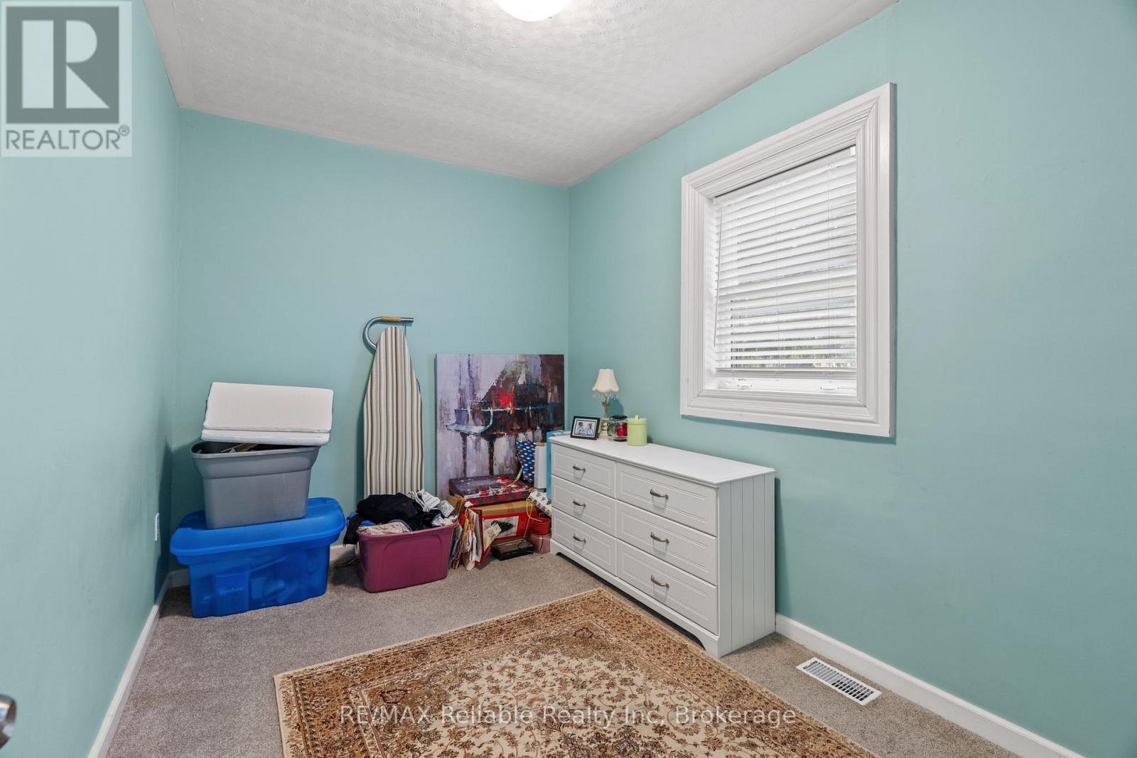 122 Victoria Street, Huron East, Ontario  N0K 1W0 - Photo 17 - X12957756