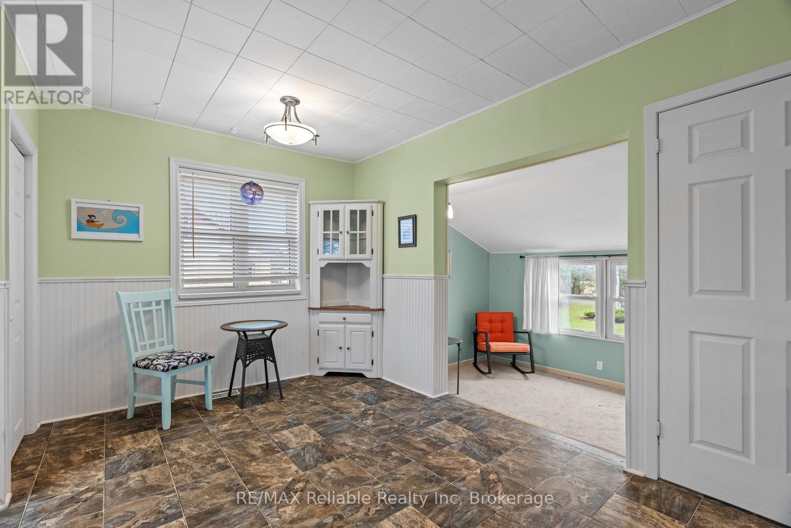 122 Victoria Street, Huron East, Ontario  N0K 1W0 - Photo 22 - X12957756