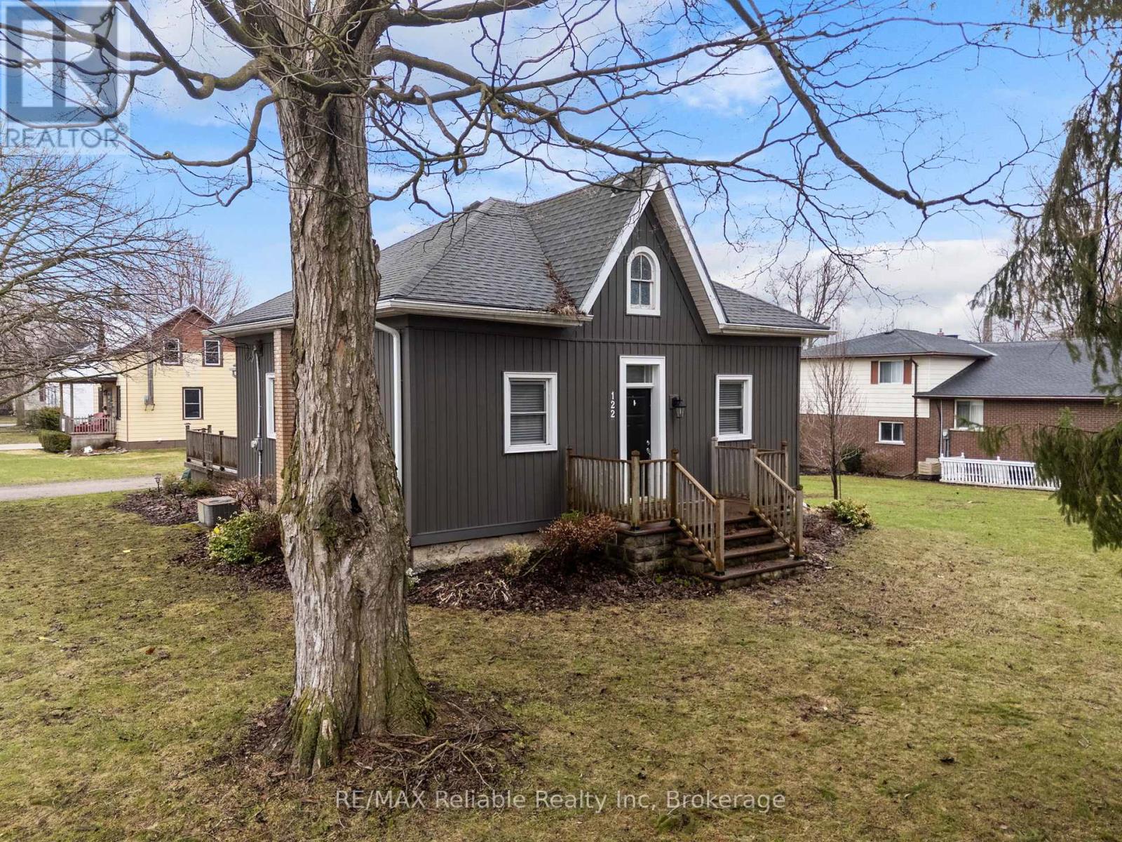 122 Victoria Street, Huron East, Ontario  N0K 1W0 - Photo 32 - X12957756