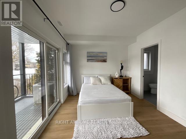 Unit #3 Second Floor - 674 Manning Avenue, Toronto, Ontario  M6G 2W4 - Photo 7 - C12957758