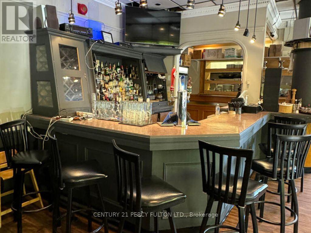 164 The Esplanade Avenue, Toronto, Ontario  M5A 4H2 - Photo 4 - C12957762