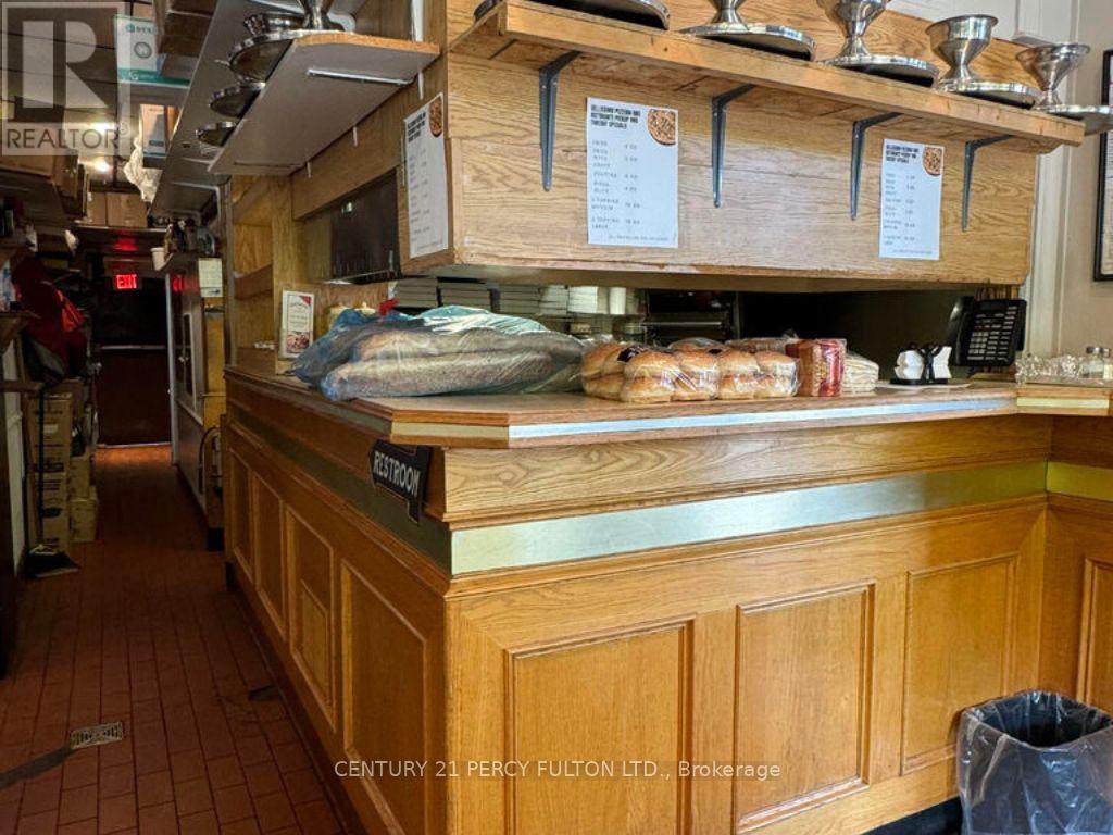 164 The Esplanade Avenue, Toronto, Ontario  M5A 4H2 - Photo 5 - C12957762