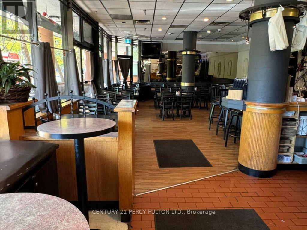 164 The Esplanade Avenue, Toronto, Ontario  M5A 4H2 - Photo 6 - C12957762