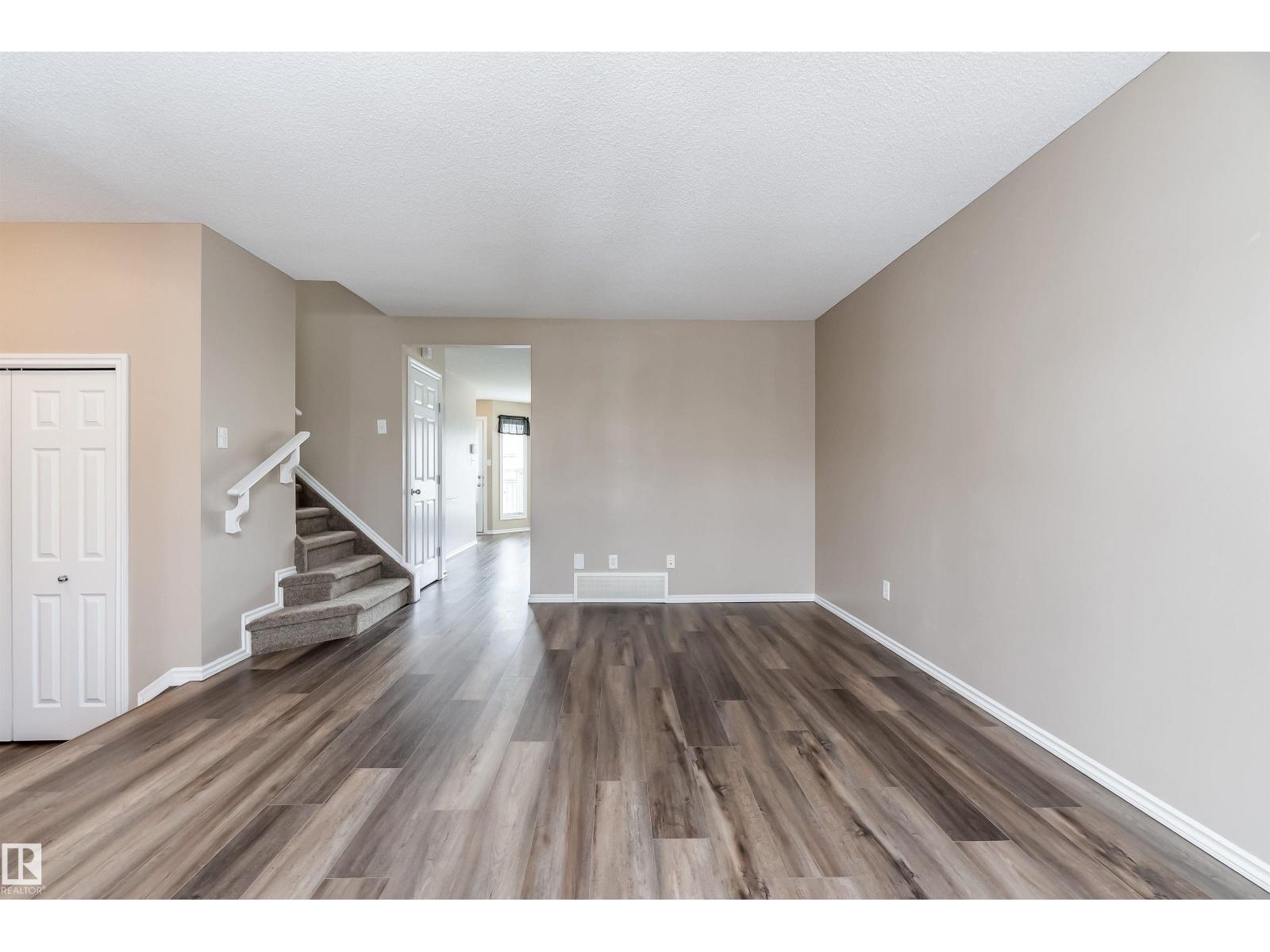 Unknown Address, ,     - Photo 6 - E4480702