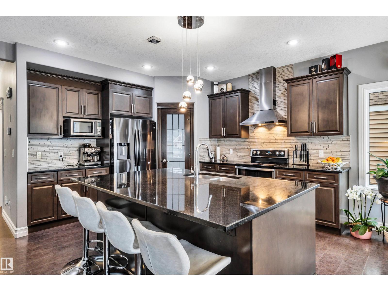 7728 18 Av Sw, Edmonton, Alberta  T6X 0V3 - Photo 5 - E4480703