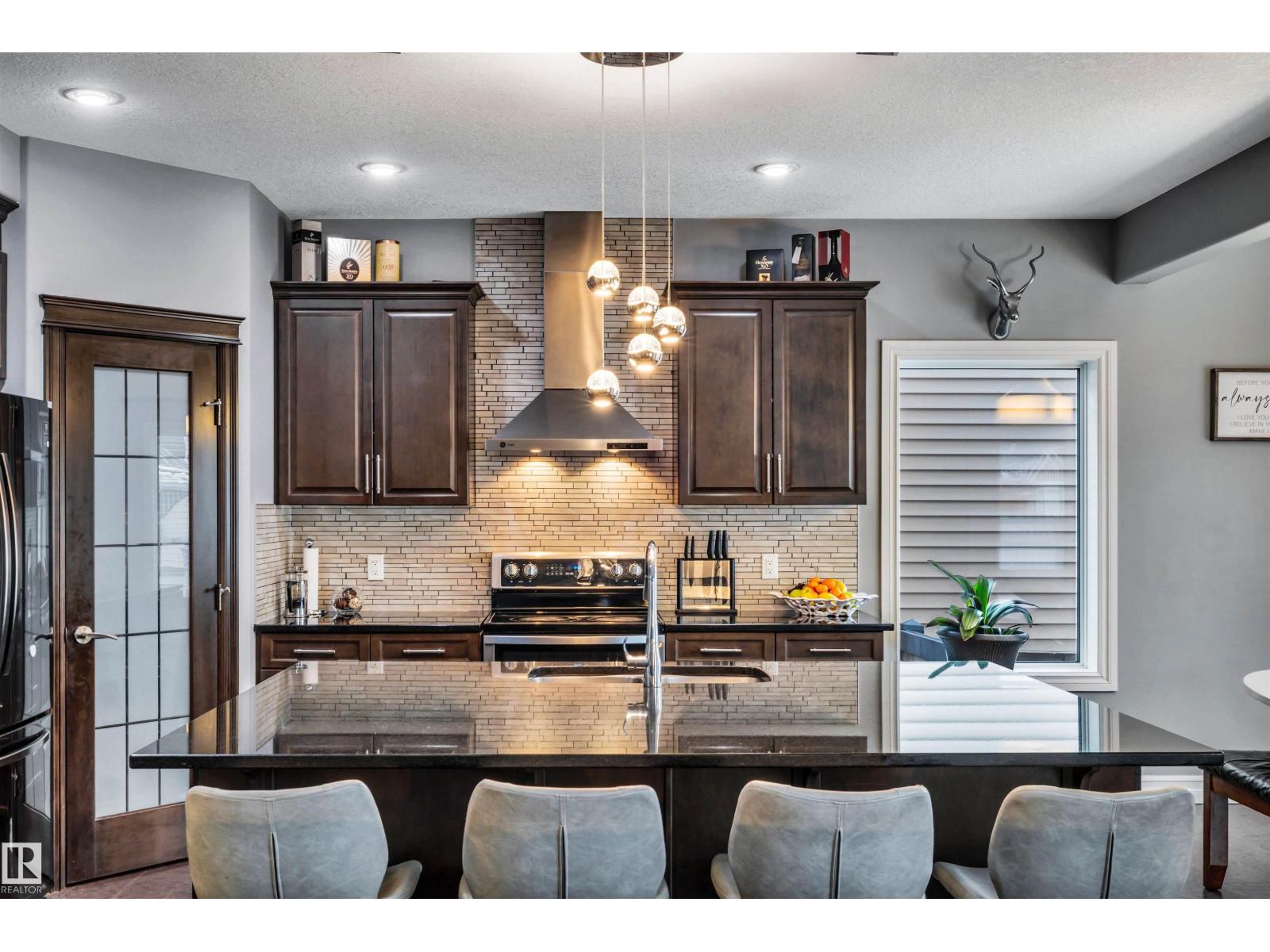 7728 18 Av Sw, Edmonton, Alberta  T6X 0V3 - Photo 6 - E4480703