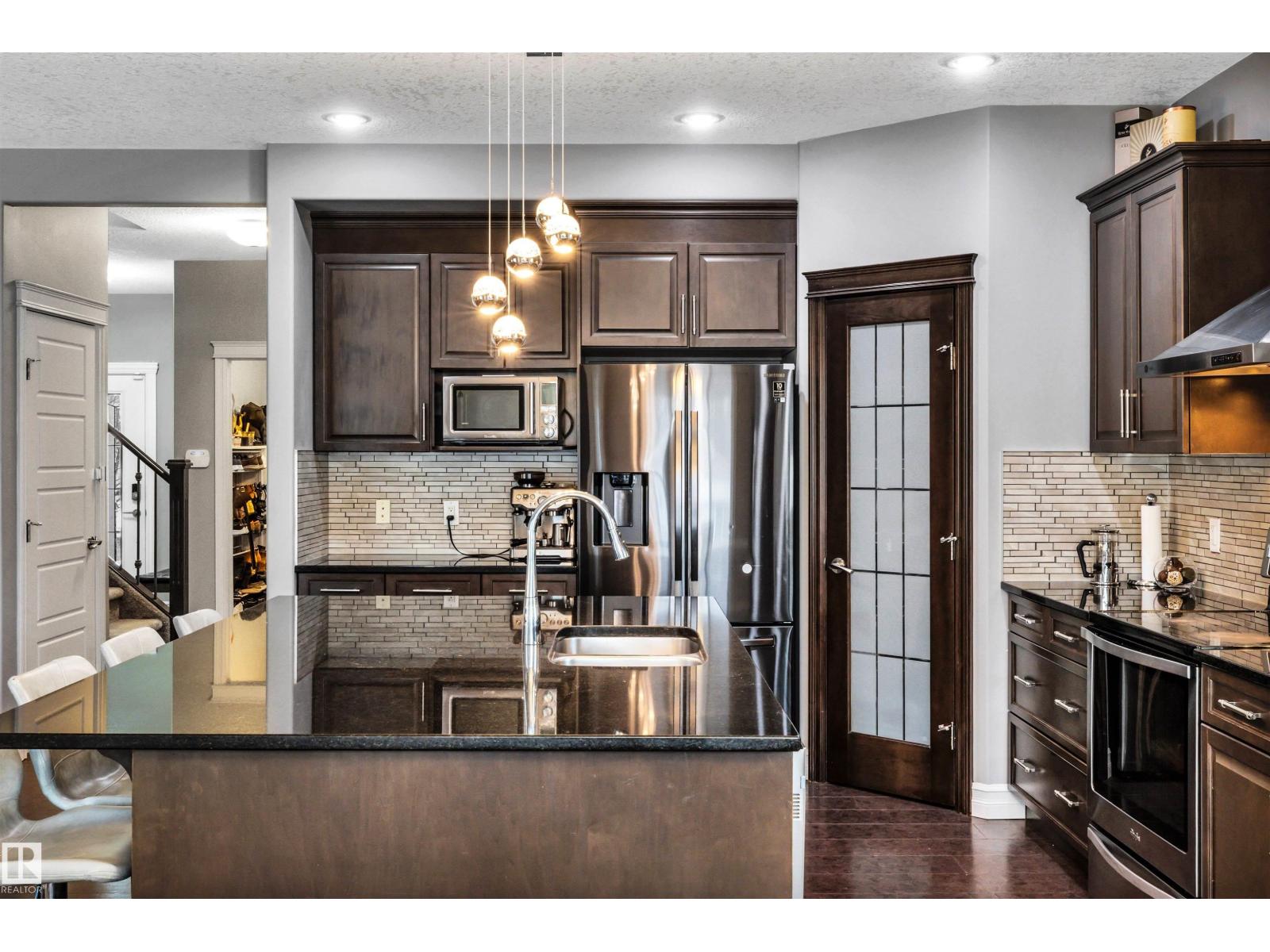 7728 18 Av Sw, Edmonton, Alberta  T6X 0V3 - Photo 9 - E4480703