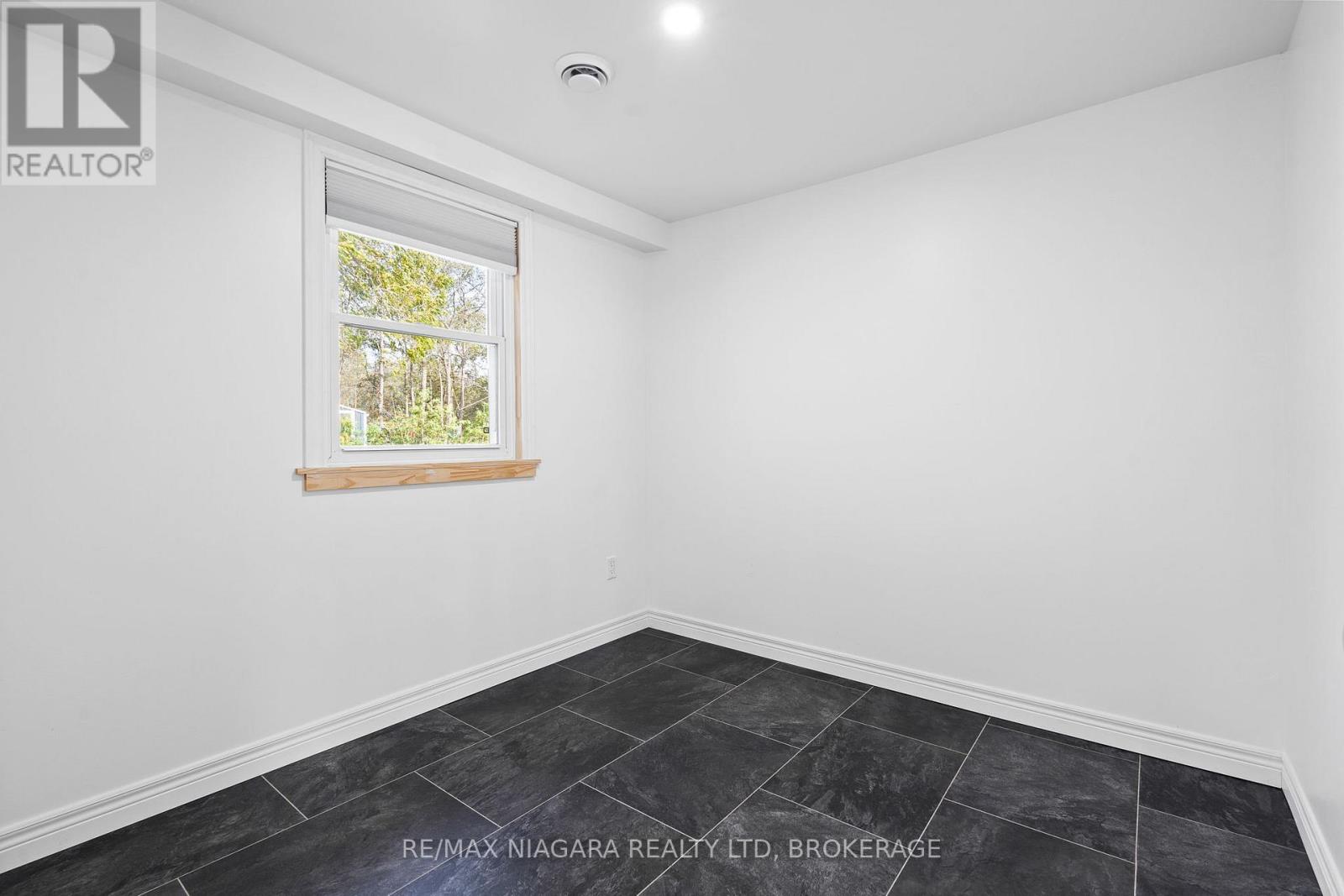 11496 Cook Lane, Wainfleet, Ontario  L3K 5V4 - Photo 17 - X12957734