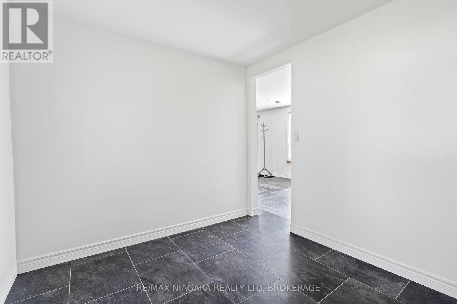 11496 Cook Lane, Wainfleet, Ontario  L3K 5V4 - Photo 19 - X12957734