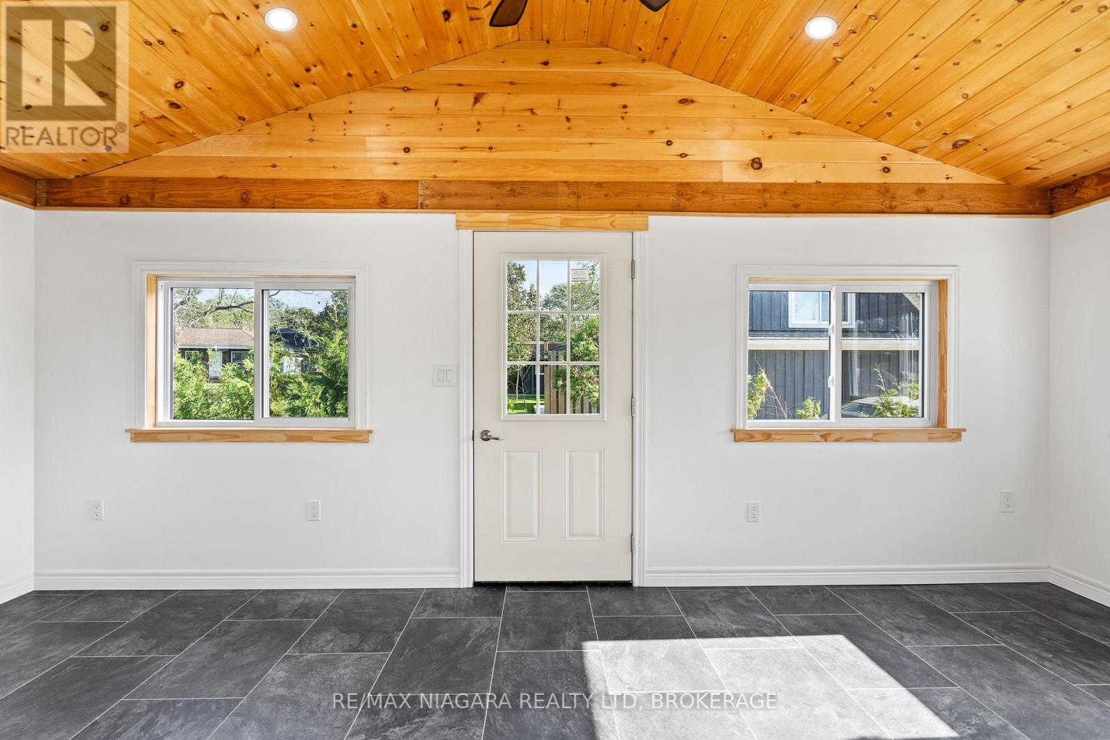 11496 Cook Lane, Wainfleet, Ontario  L3K 5V4 - Photo 20 - X12957734