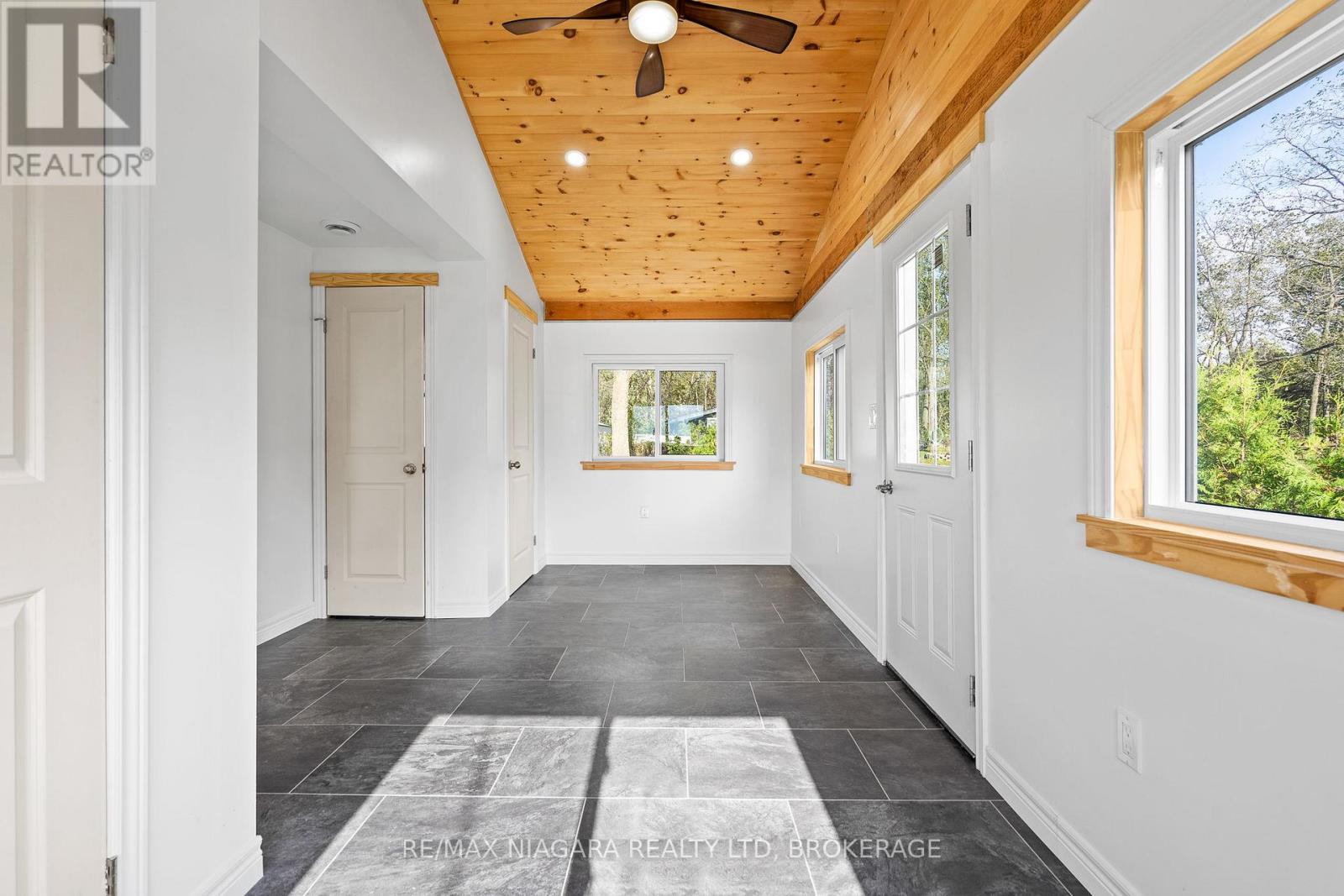 11496 Cook Lane, Wainfleet, Ontario  L3K 5V4 - Photo 22 - X12957734