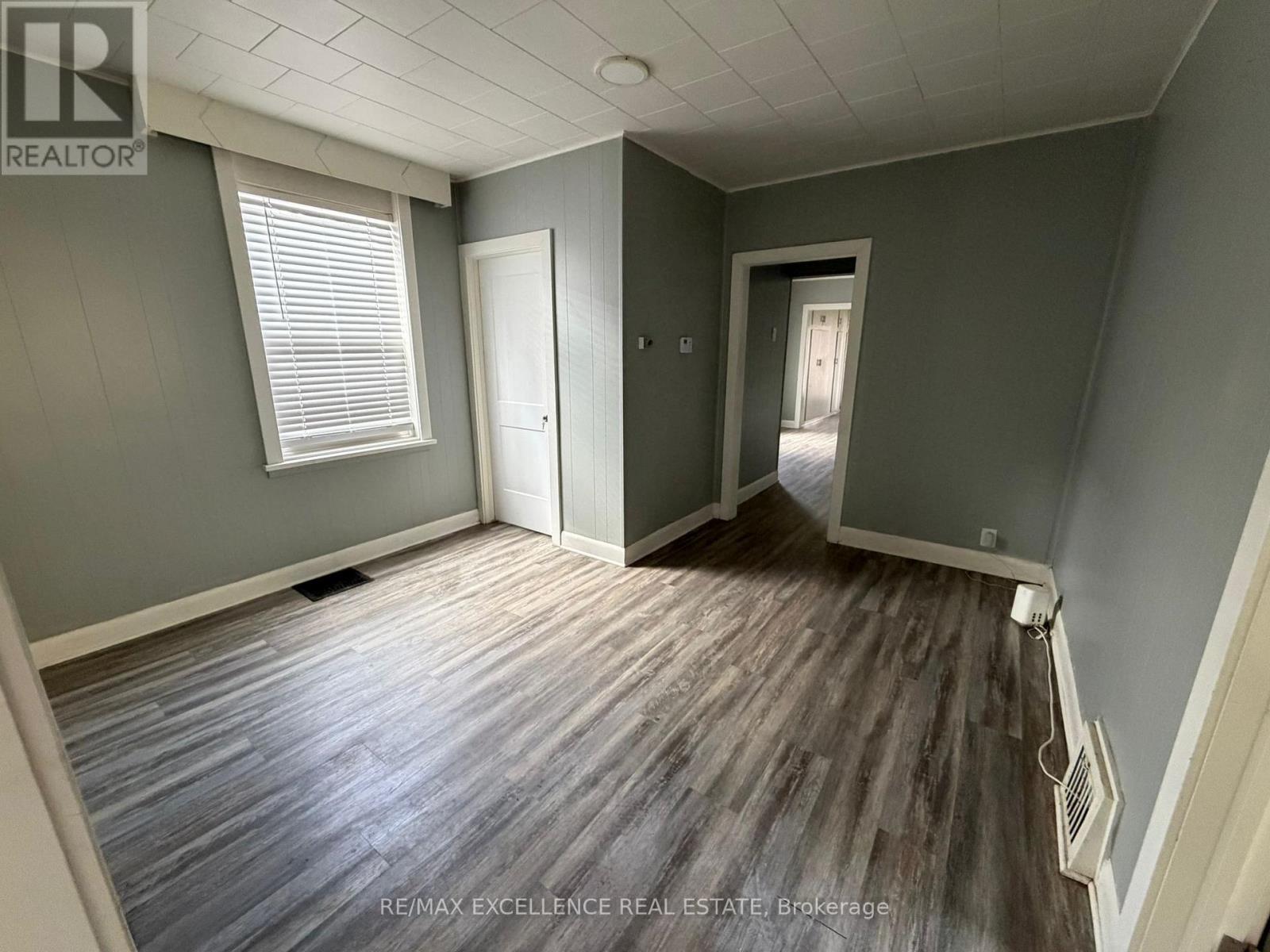 571 Grey Street, London East, Ontario  N6B 1H6 - Photo 5 - X12957750