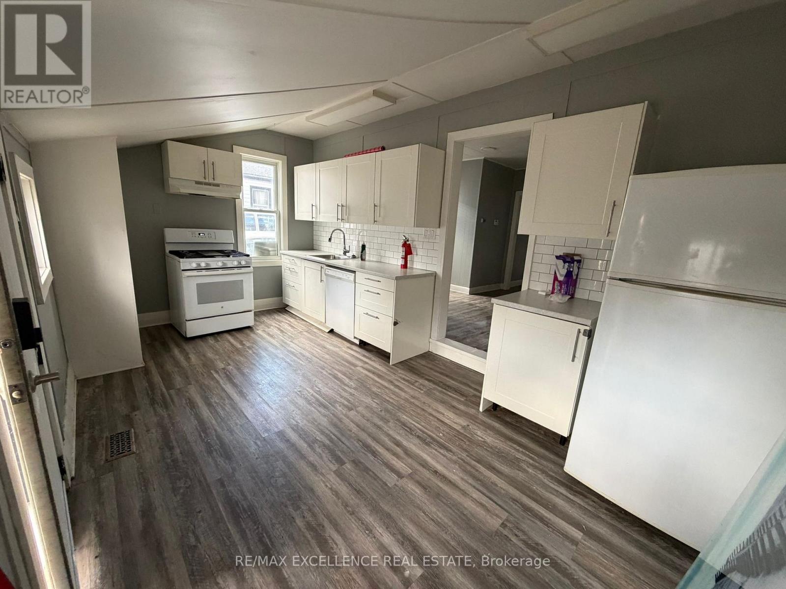 571 Grey Street, London East, Ontario  N6B 1H6 - Photo 7 - X12957750