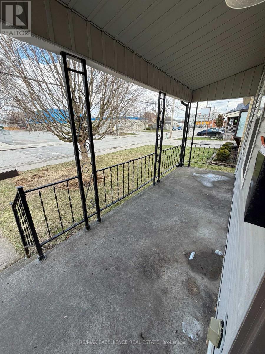 571 Grey Street, London East, Ontario  N6B 1H6 - Photo 9 - X12957750