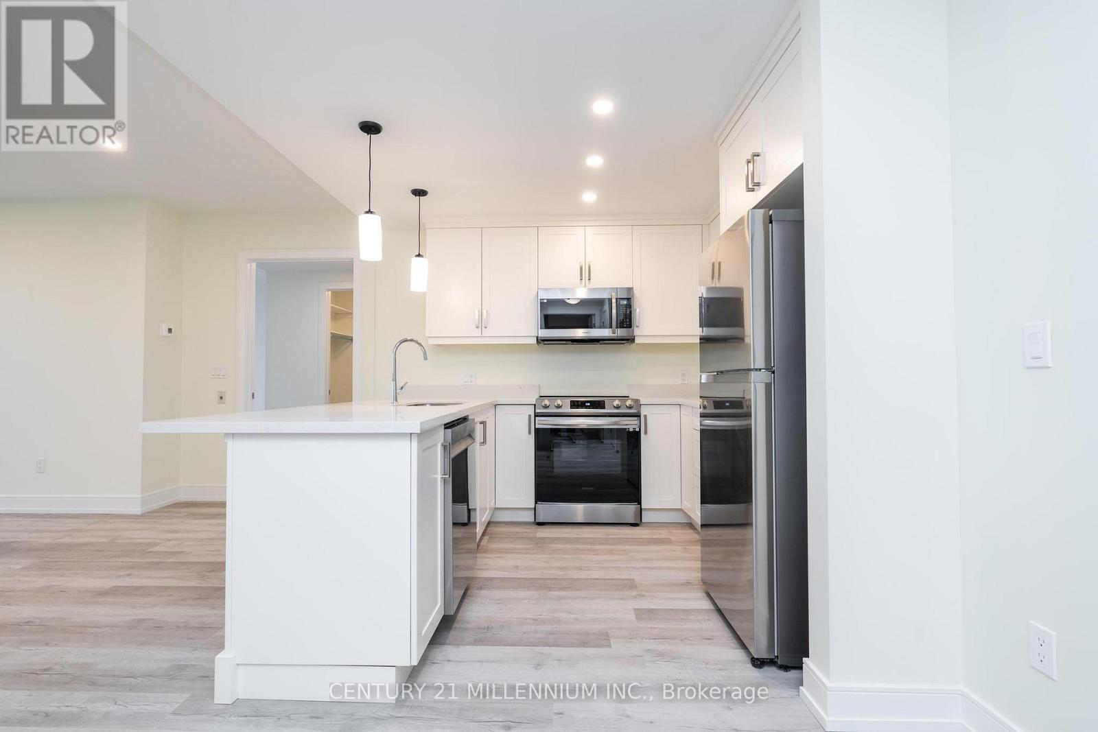 403 - 300b On The Fourth Avenue N, St. Catharines, Ontario  L2S 0E6 - Photo 11 - X12957760