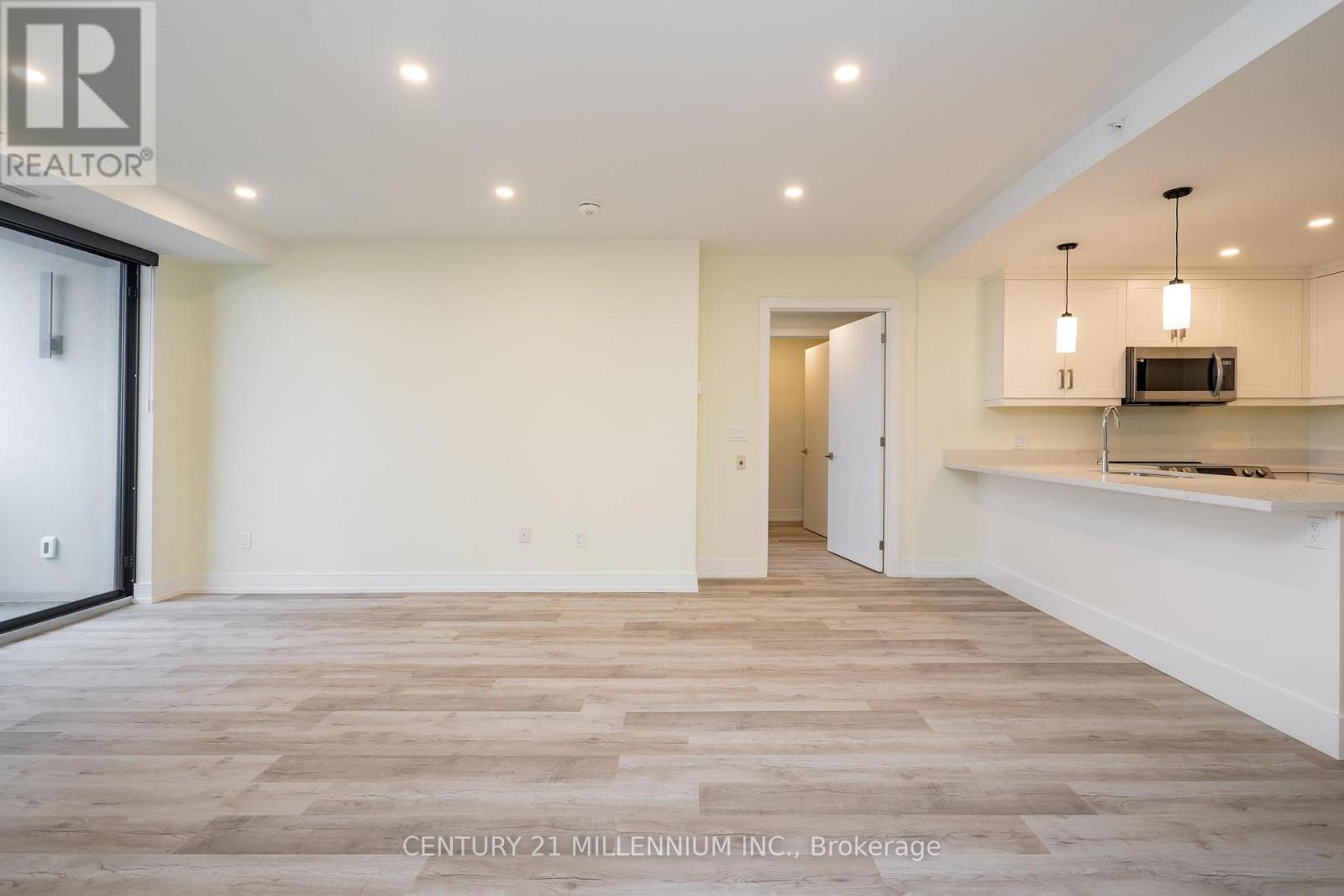 403 - 300b On The Fourth Avenue N, St. Catharines, Ontario  L2S 0E6 - Photo 23 - X12957760