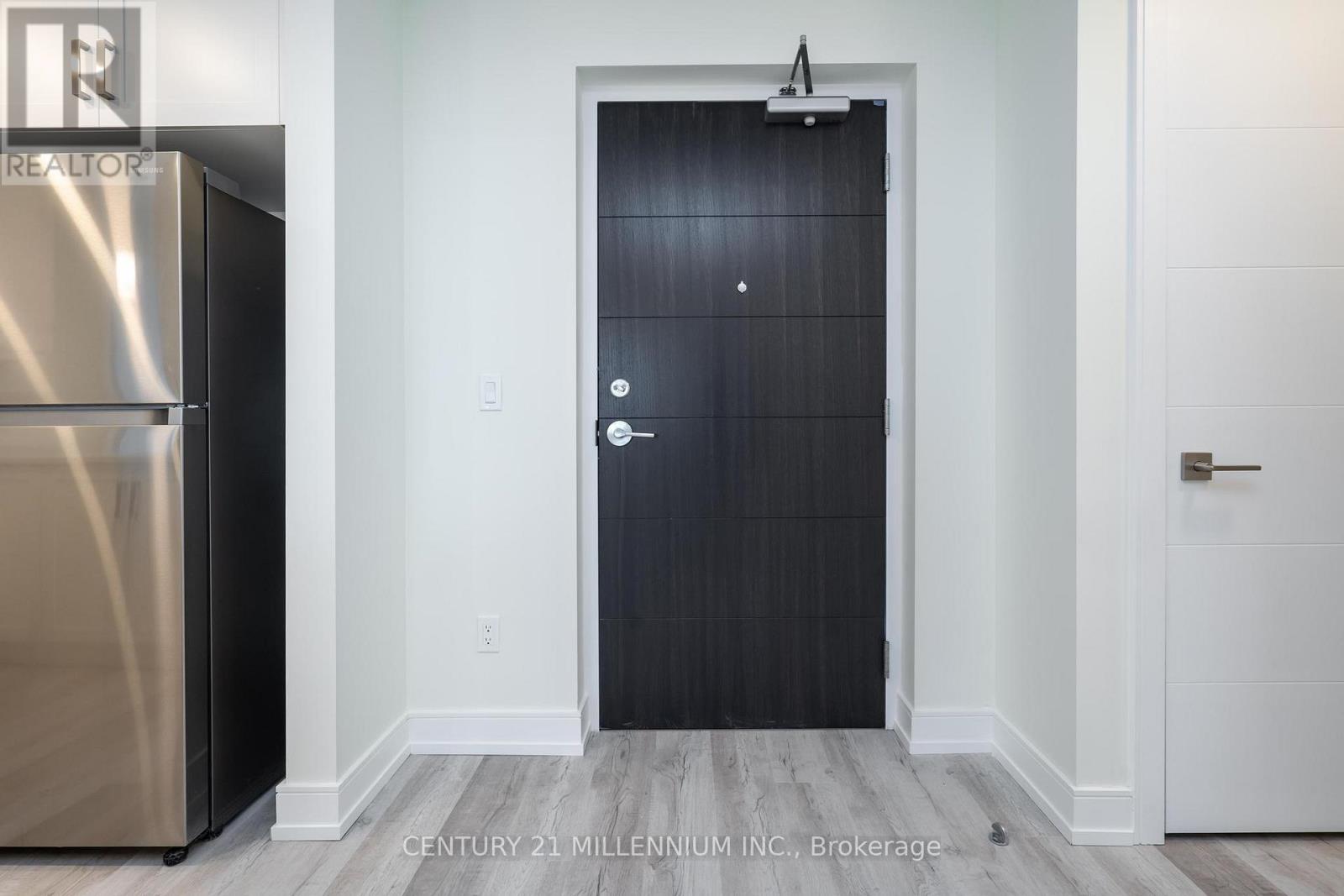 403 - 300b On The Fourth Avenue N, St. Catharines, Ontario  L2S 0E6 - Photo 6 - X12957760