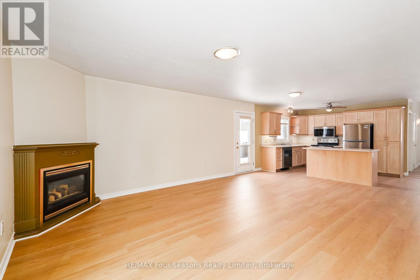 1 - 275 Huron Street, Clearview, Ontario  L0M 1S0 - Photo 12 - S12832718