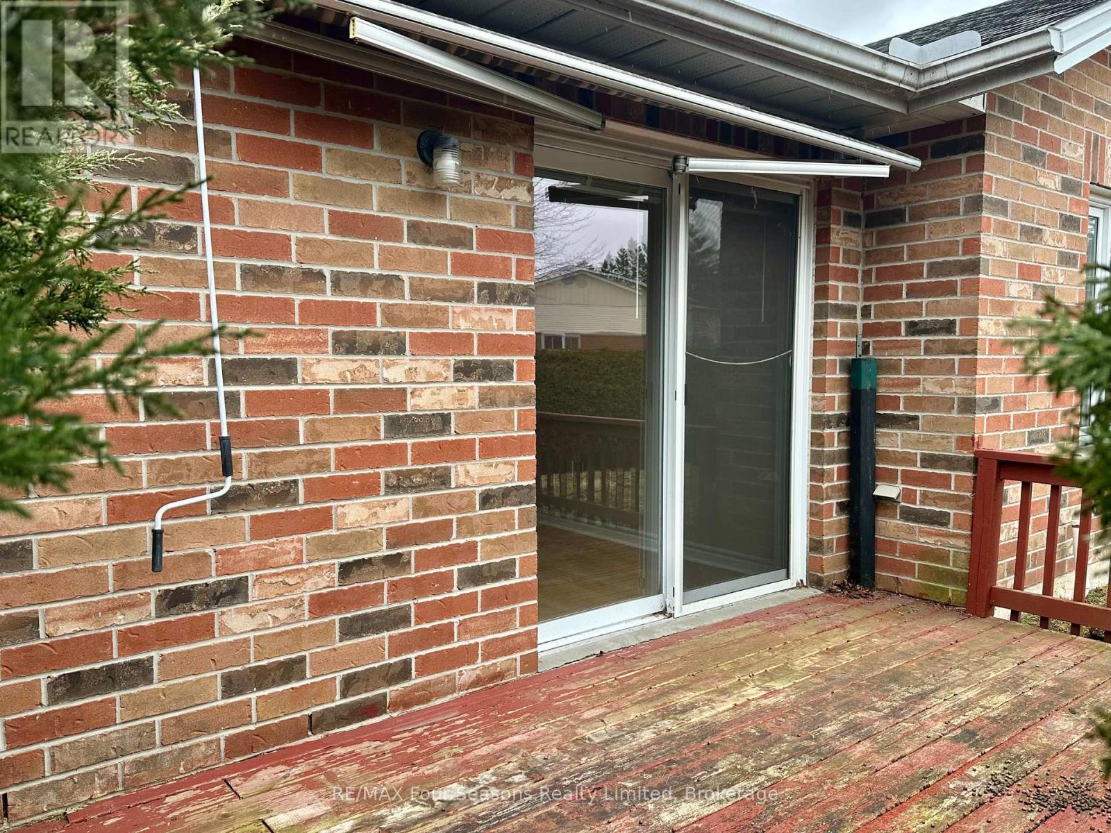 1 - 275 Huron Street, Clearview, Ontario  L0M 1S0 - Photo 4 - S12832718