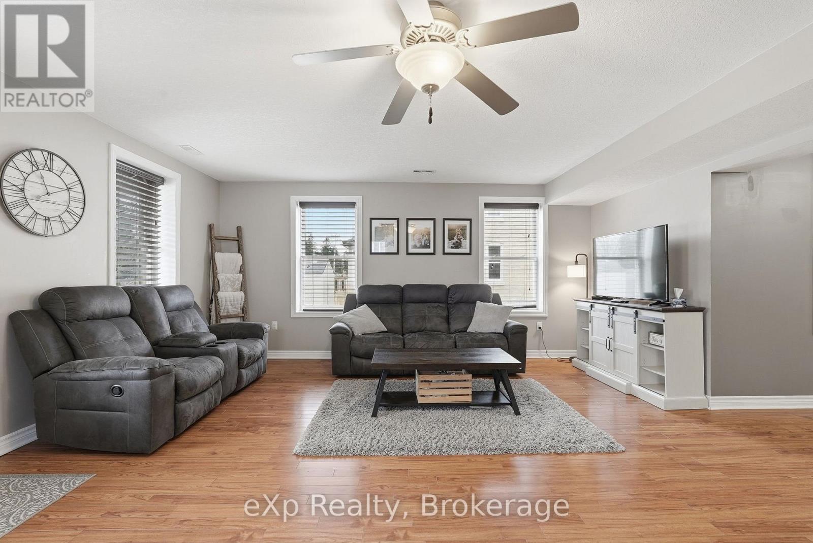 65 Elora Street N, Minto, Ontario  N0G 1M0 - Photo 13 - X12502924