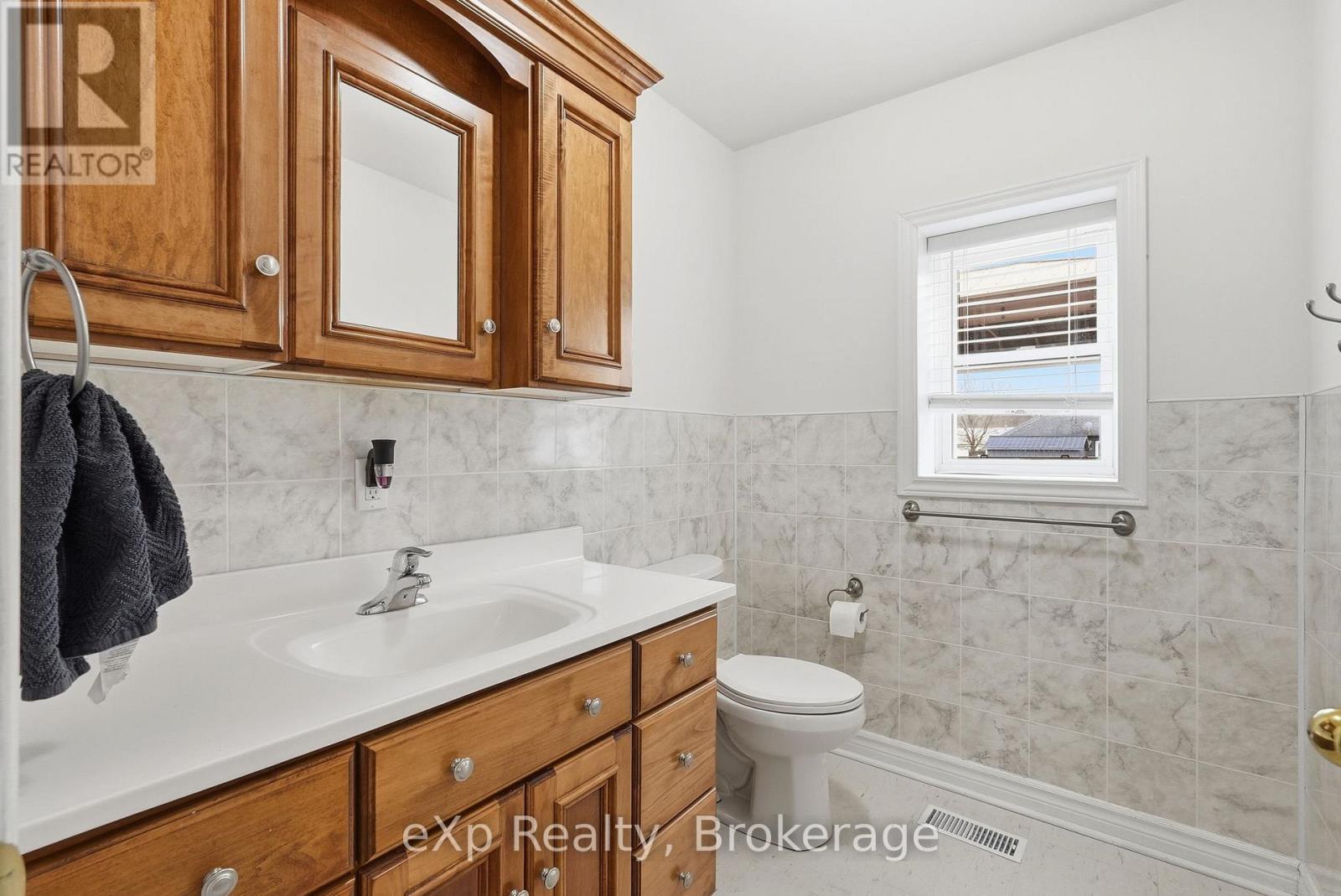 65 Elora Street N, Minto, Ontario  N0G 1M0 - Photo 20 - X12502924