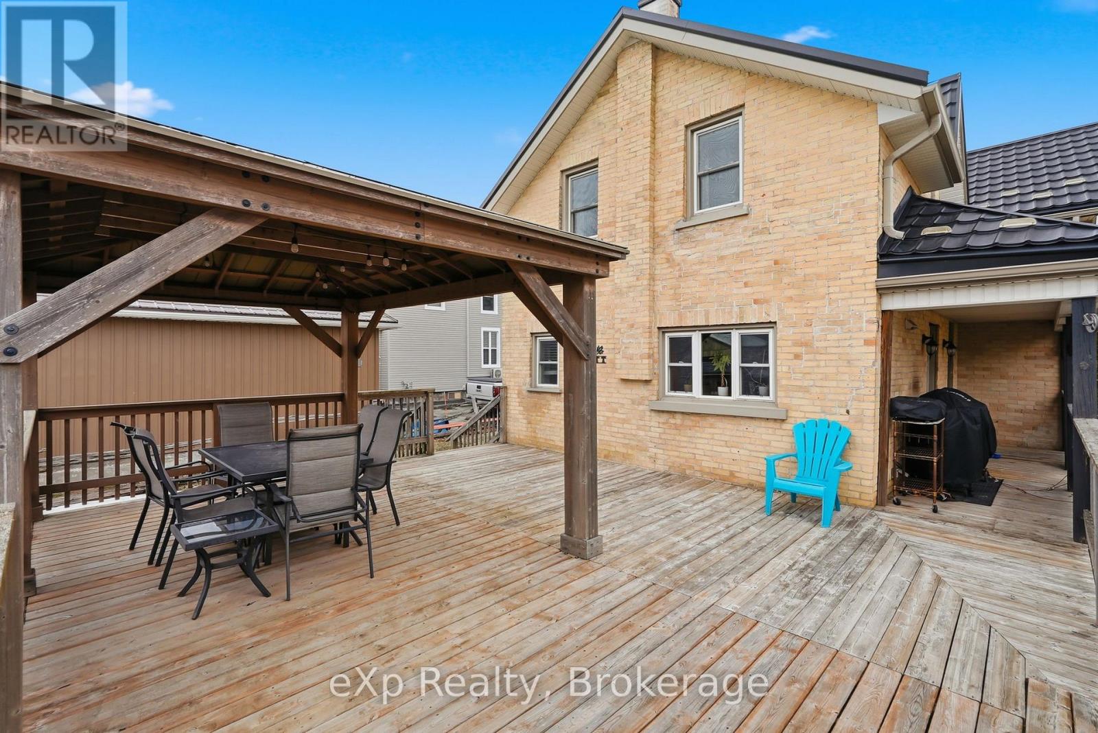 65 Elora Street N, Minto, Ontario  N0G 1M0 - Photo 34 - X12502924