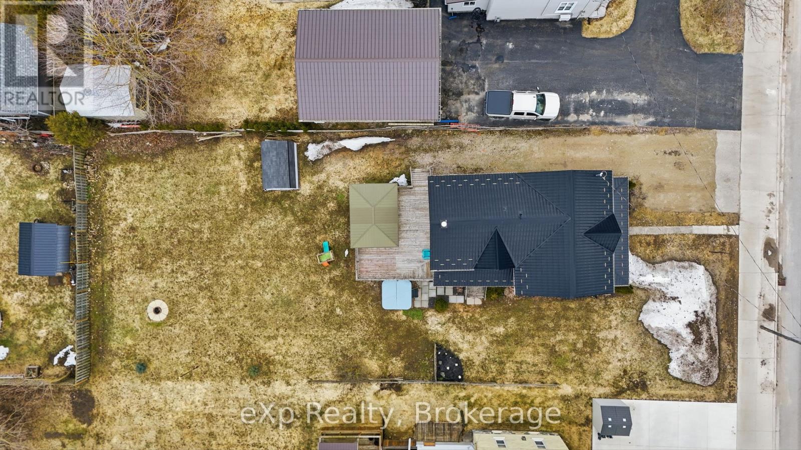 65 Elora Street N, Minto, Ontario  N0G 1M0 - Photo 5 - X12502924