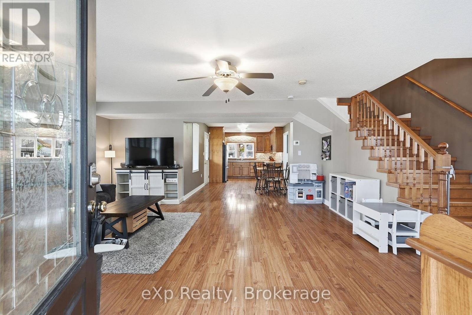 65 Elora Street N, Minto, Ontario  N0G 1M0 - Photo 7 - X12502924