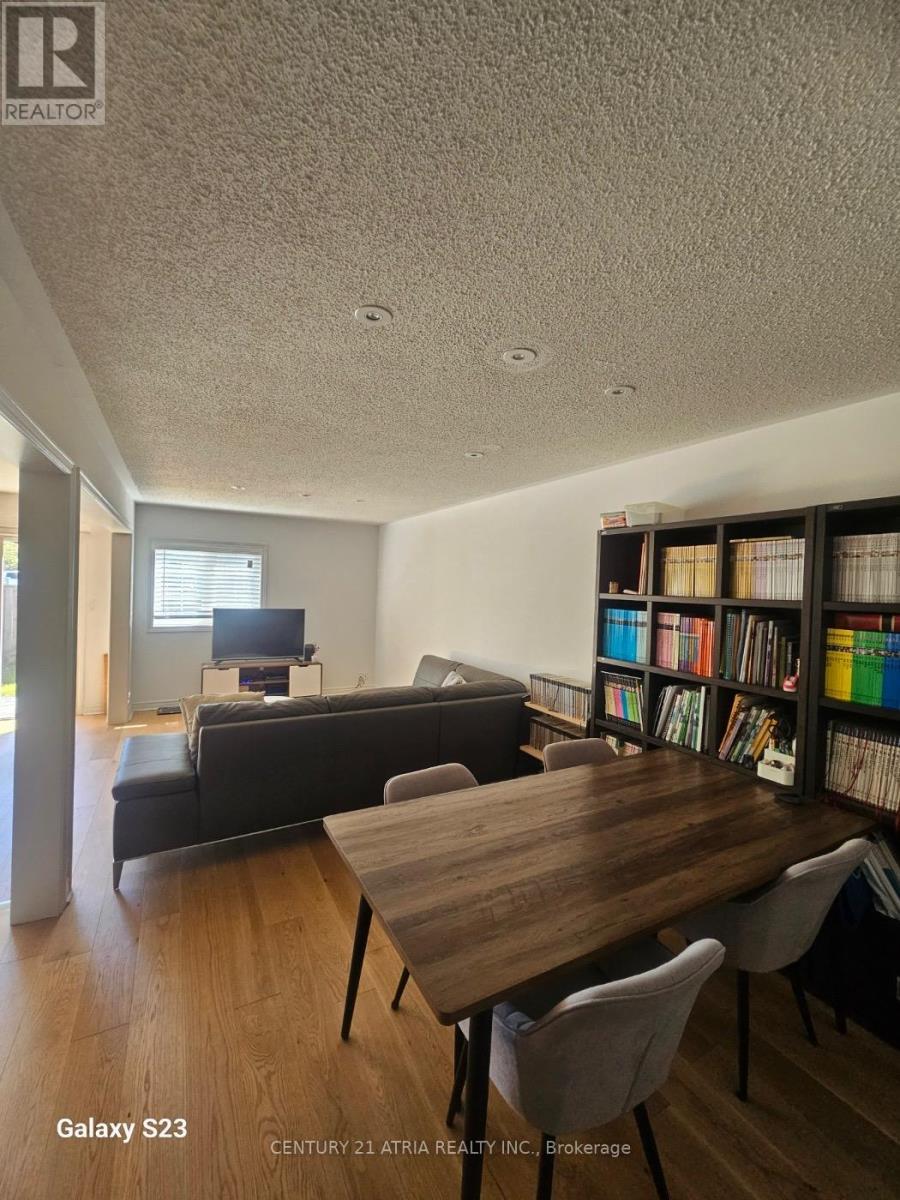 80 Matteo David Drive, Richmond Hill, Ontario  L4S 2T1 - Photo 2 - N12957504