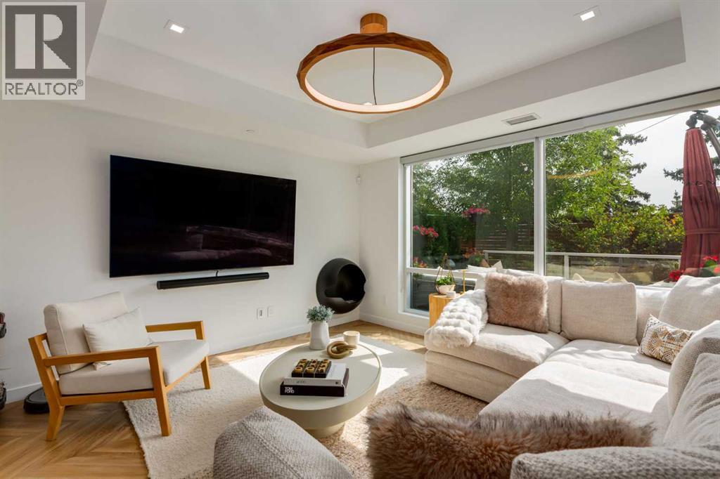 110, 8445 Broadcast Avenue SW, Calgary, Alberta  T3H 4C7 - Photo 27 - A2256289