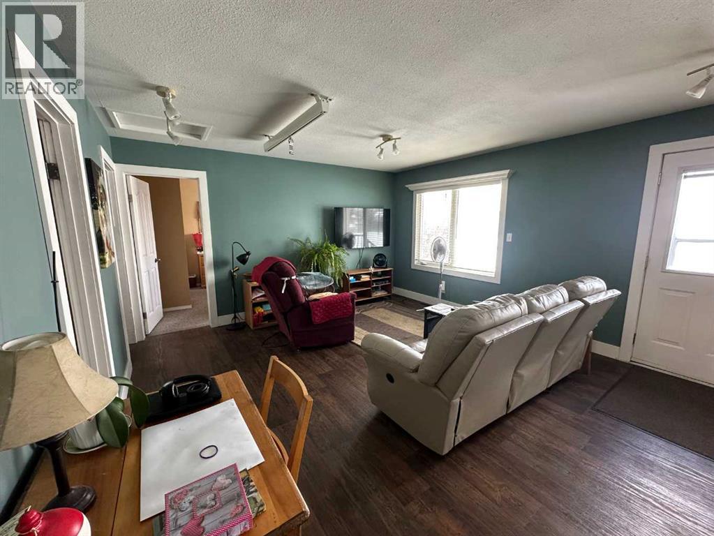 2123 16 Avenue, Didsbury, Alberta  T0M 0W0 - Photo 11 - A2296931