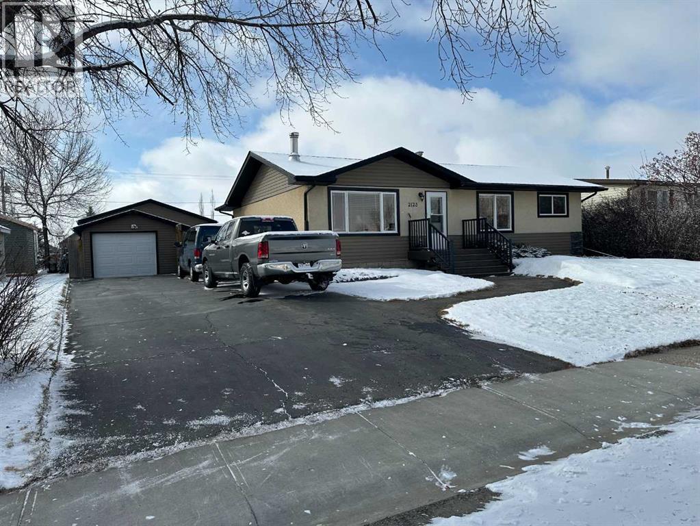 2123 16 Avenue, Didsbury, Alberta  T0M 0W0 - Photo 2 - A2296931