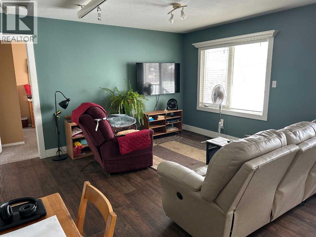 2123 16 Avenue, Didsbury, Alberta  T0M 0W0 - Photo 12 - A2296931