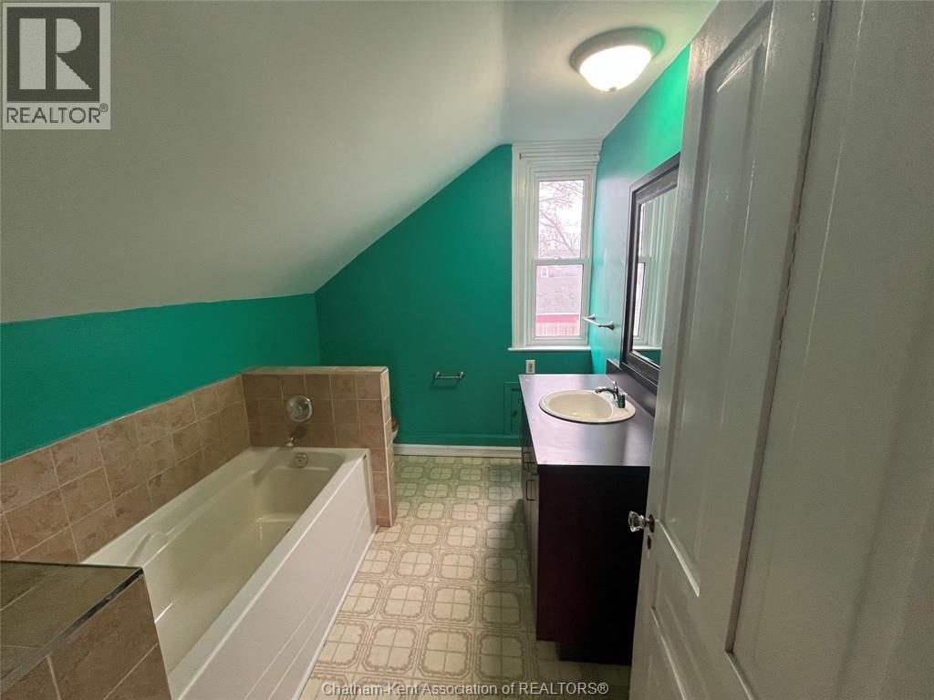 47 Chatham Street North, Blenheim, Ontario  N0P 1A0 - Photo 15 - 26007061