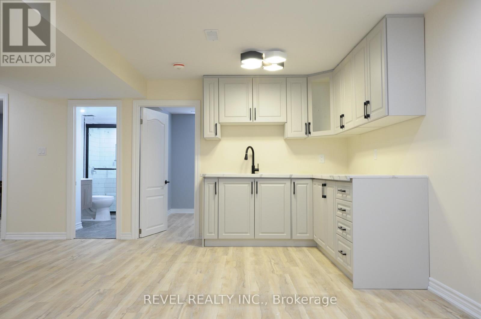 Lower - 412 Olde Village Lane, Shelburne, Ontario  L9V 3A4 - Photo 4 - X12884786