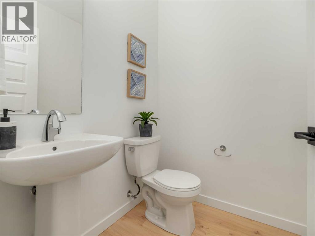 689 Blackwolf Boulevard N, Lethbridge, Alberta  T1H 7H7 - Photo 14 - A2211295