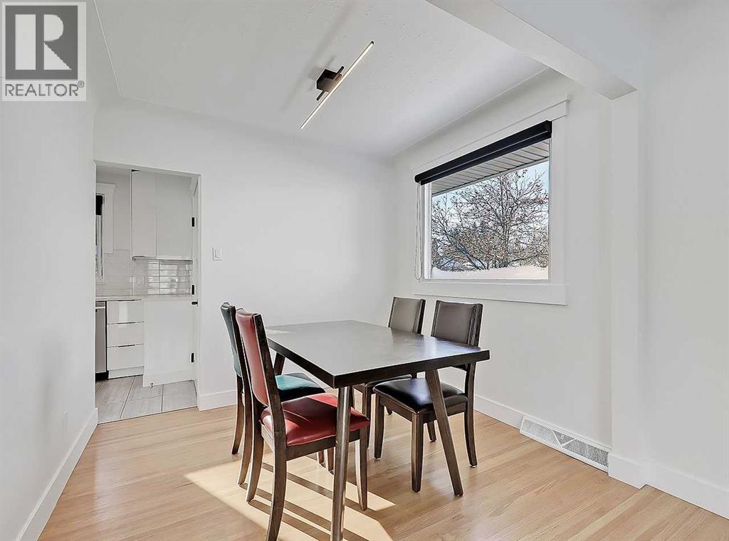 23 Cambrian Drive Nw, Calgary, Alberta  T2K 1P3 - Photo 10 - A2291878