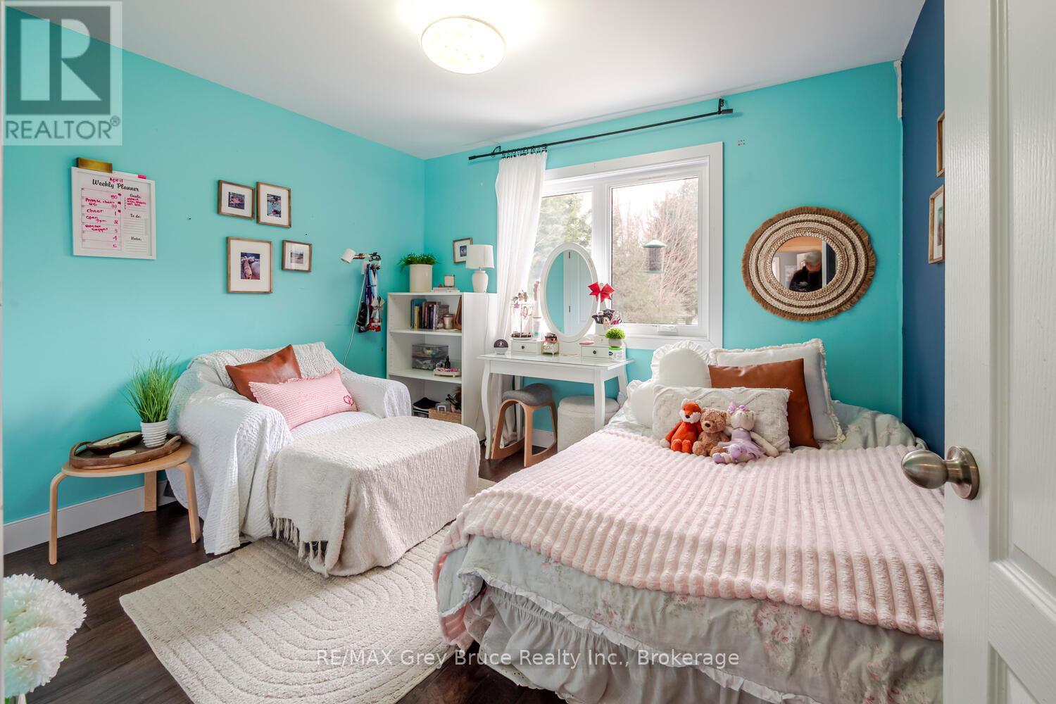 6 Point View Drive, Northern Bruce Peninsula, Ontario  N0H 1W0 - Photo 20 - X12957834