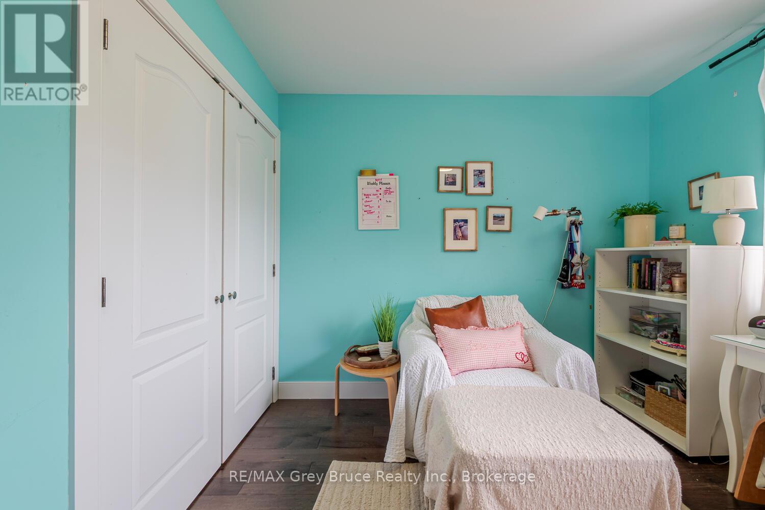 6 Point View Drive, Northern Bruce Peninsula, Ontario  N0H 1W0 - Photo 22 - X12957834