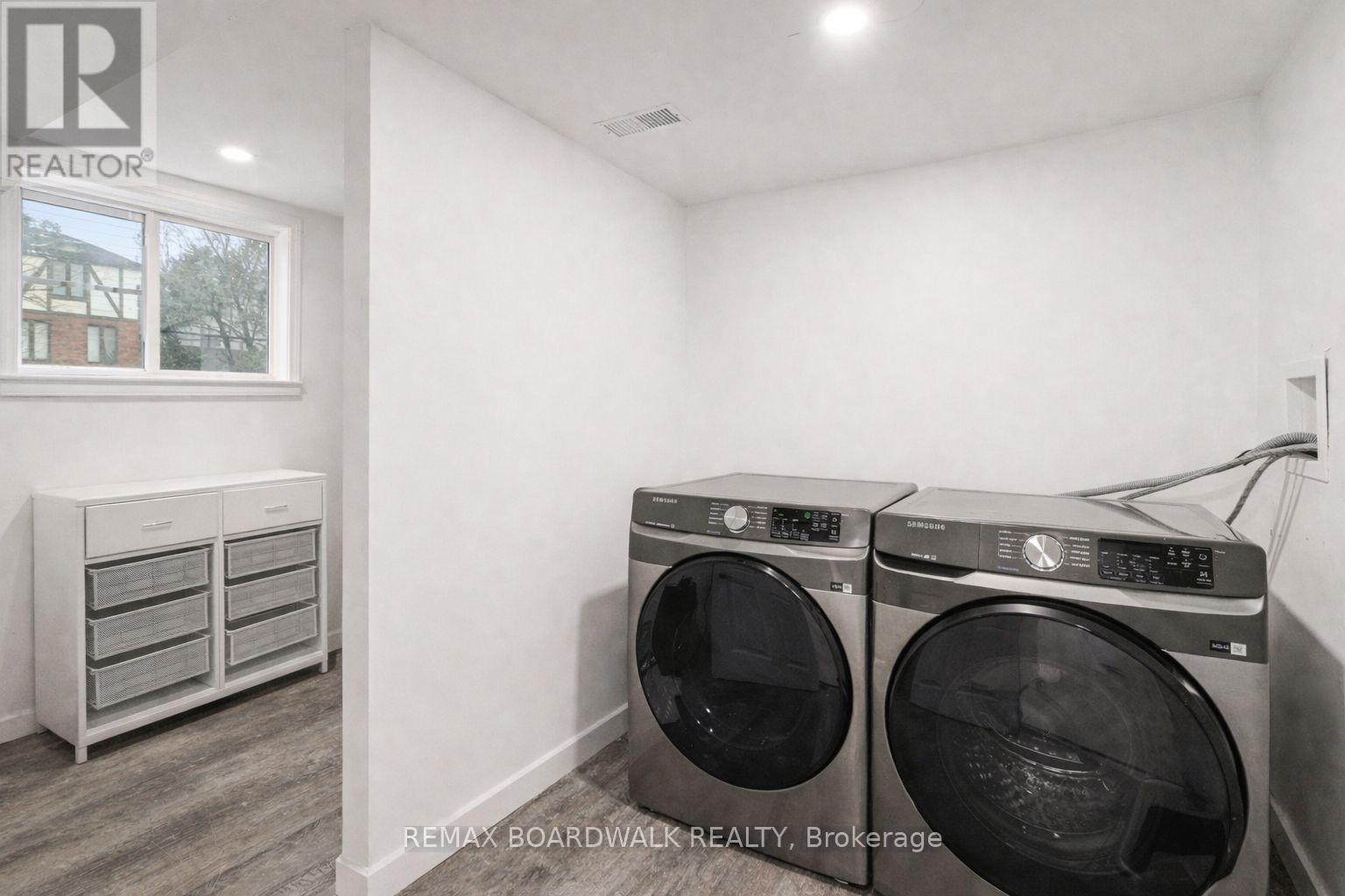 1399 Ellsworth Lane, Ottawa, Ontario  K4P 1N3 - Photo 9 - X12957840