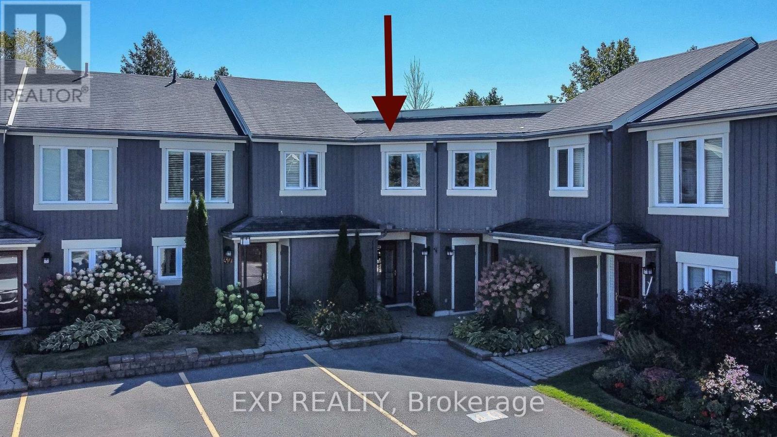 38 - 133 Fairway Crescent, Collingwood, Ontario  L9Y 5B4 - Photo 2 - S12879402