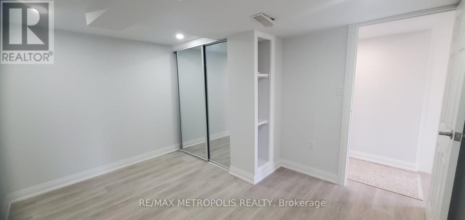 37 BILL GUY DRIVE, Georgina, Ontario